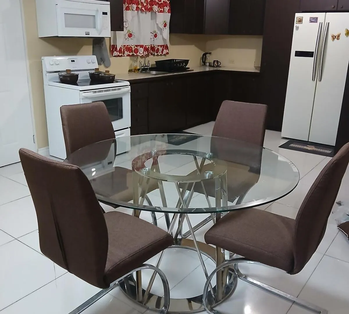 Apartment Mint Homes Saint Helena